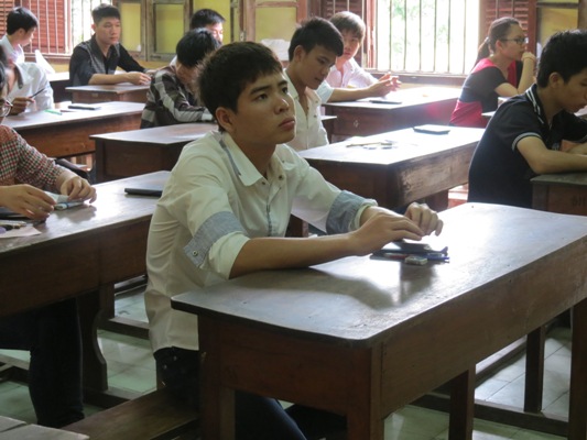 Gần 400 000 thí sinh trượt đại học, 215 000 thí sinh trượt cao đẳng